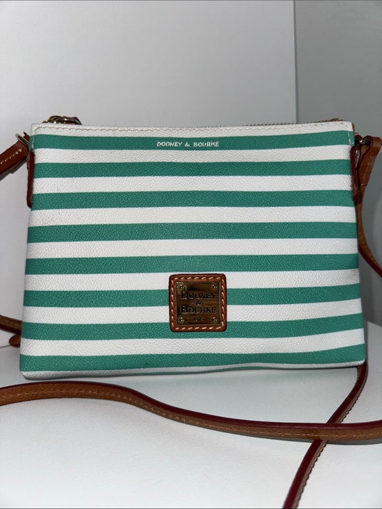 Dooney & Bourke Handbags - Dooney & Bourke Sullivan Crossbody Pouchette